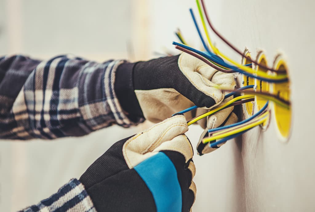 Cambiar instalación eléctrica en Galicia